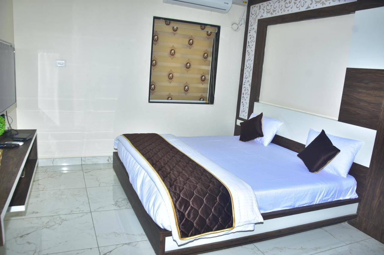 Pagadala Grand Residency Hotel Bapatla Luaran gambar
