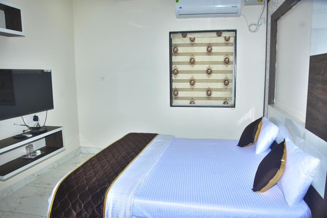 Pagadala Grand Residency Hotel Bapatla Luaran gambar